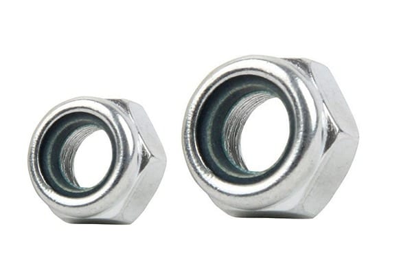 DIN985 Veržlės fiksacinės cinkuotos