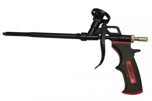 Pistoletas montavimo putoms